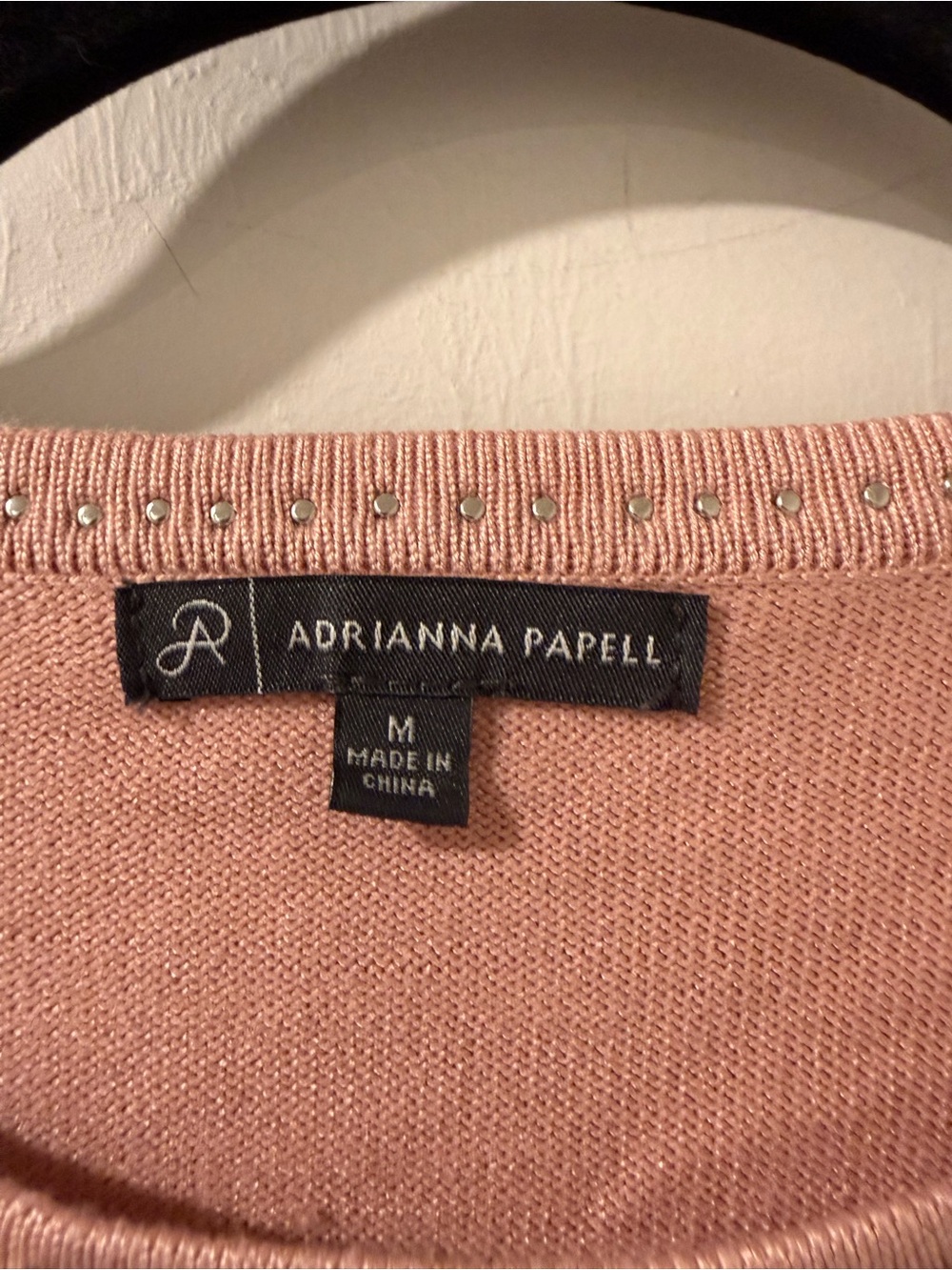 Adrianna Papell Pink Rhinestone Scallop Hem Short Sleeve Sweater M Holiday - Picture 5 of 10